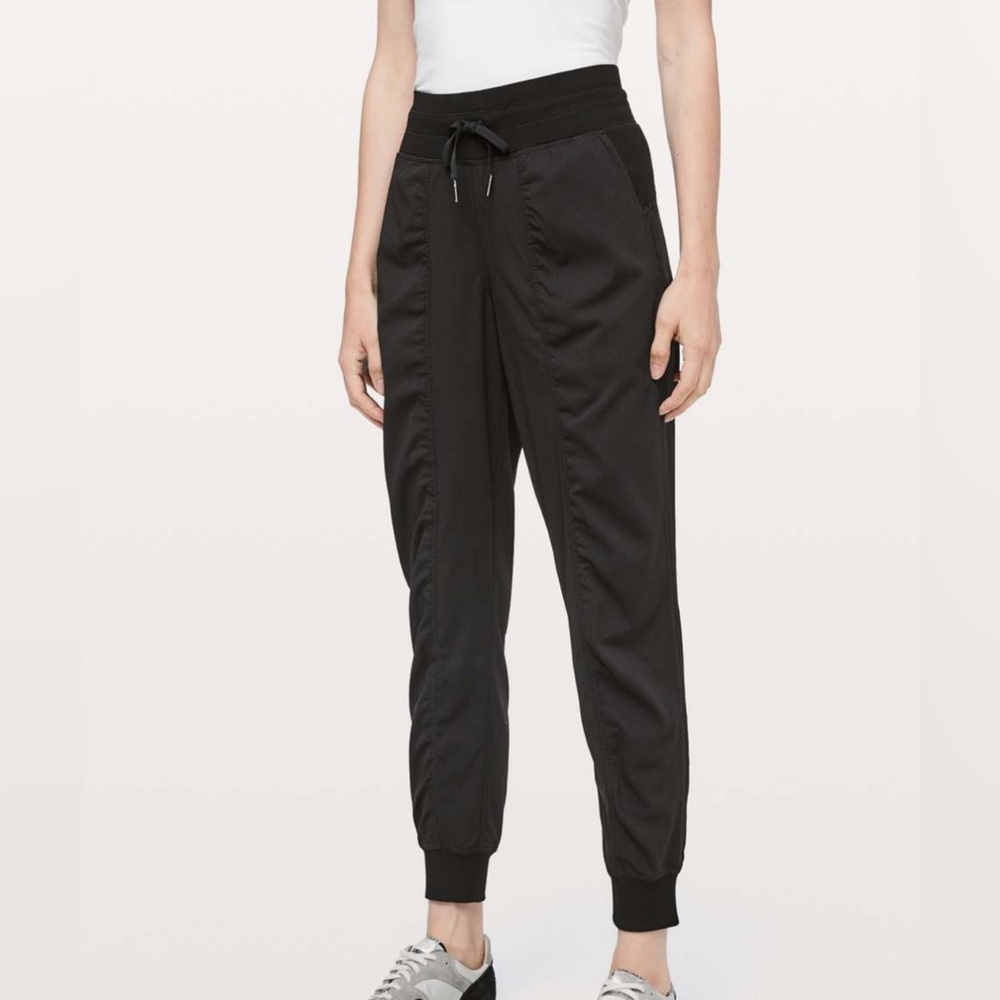 Lululemon Women's Dance Studio Jogger Pants 27" Black Size 4